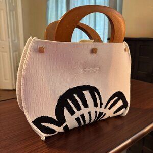 Lesley Evers BONNIE Bermuda Bag - White with Black Flowers "2" reversible covers